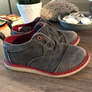 Cutest Toms Toddler shoes!